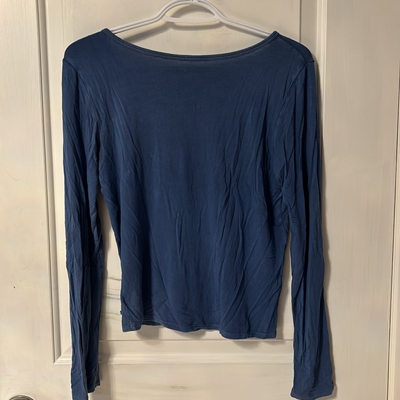 *2 for $22* American Eagle Soft and Sexy Cropped Long Sleeve - Picture 2 of 6
